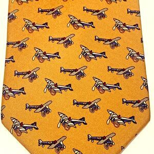 Mens "Exclusively for You" Lord &Taylor Gold silk necktie w/airplanes‎ vintage